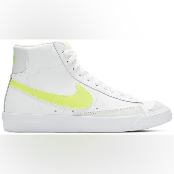 Worn Once2020 Nike Wmns Blazer Mid 77 'Lemon Venom Size US7